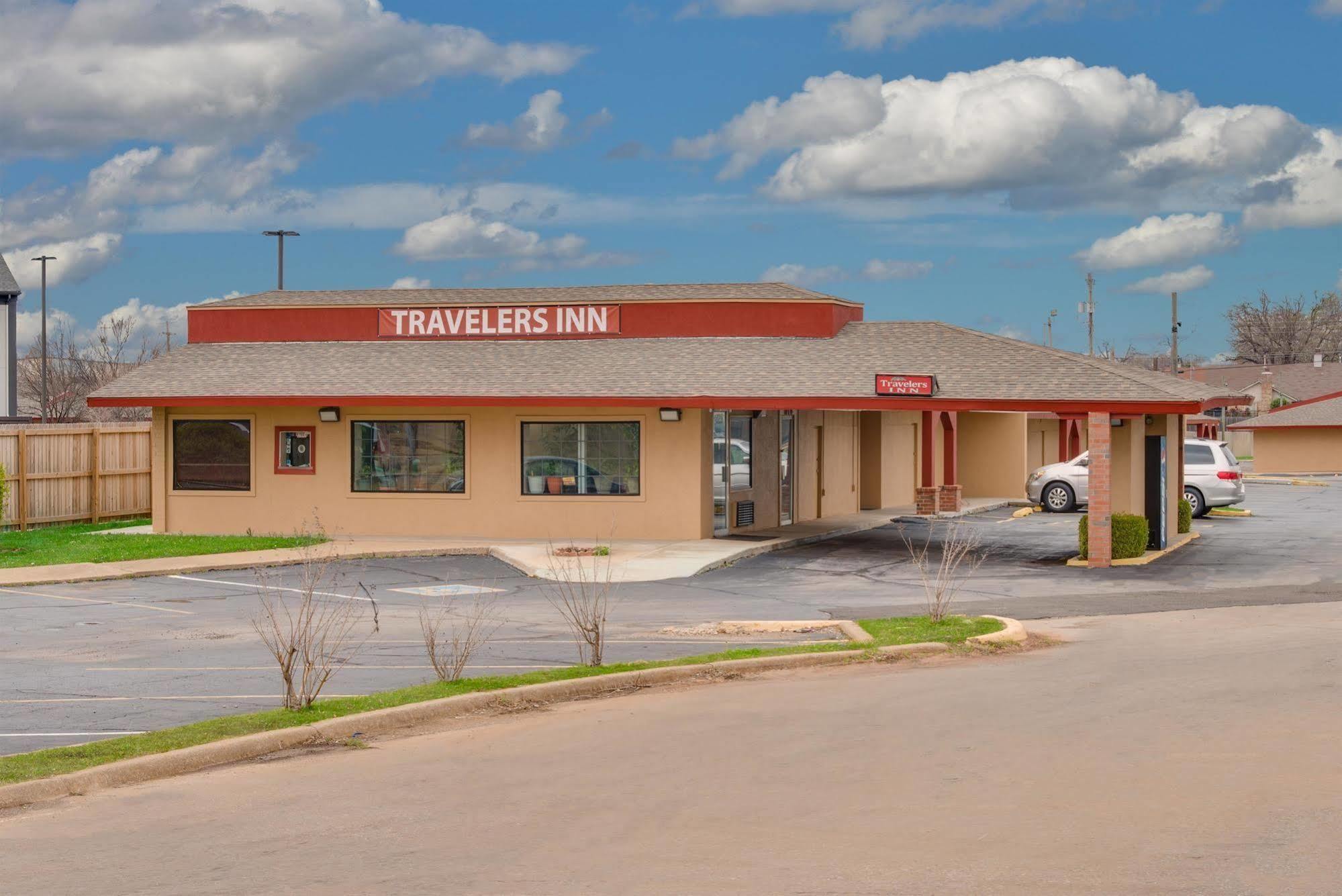 Travelers Inn מידווסט סיטי מראה חיצוני תמונה
